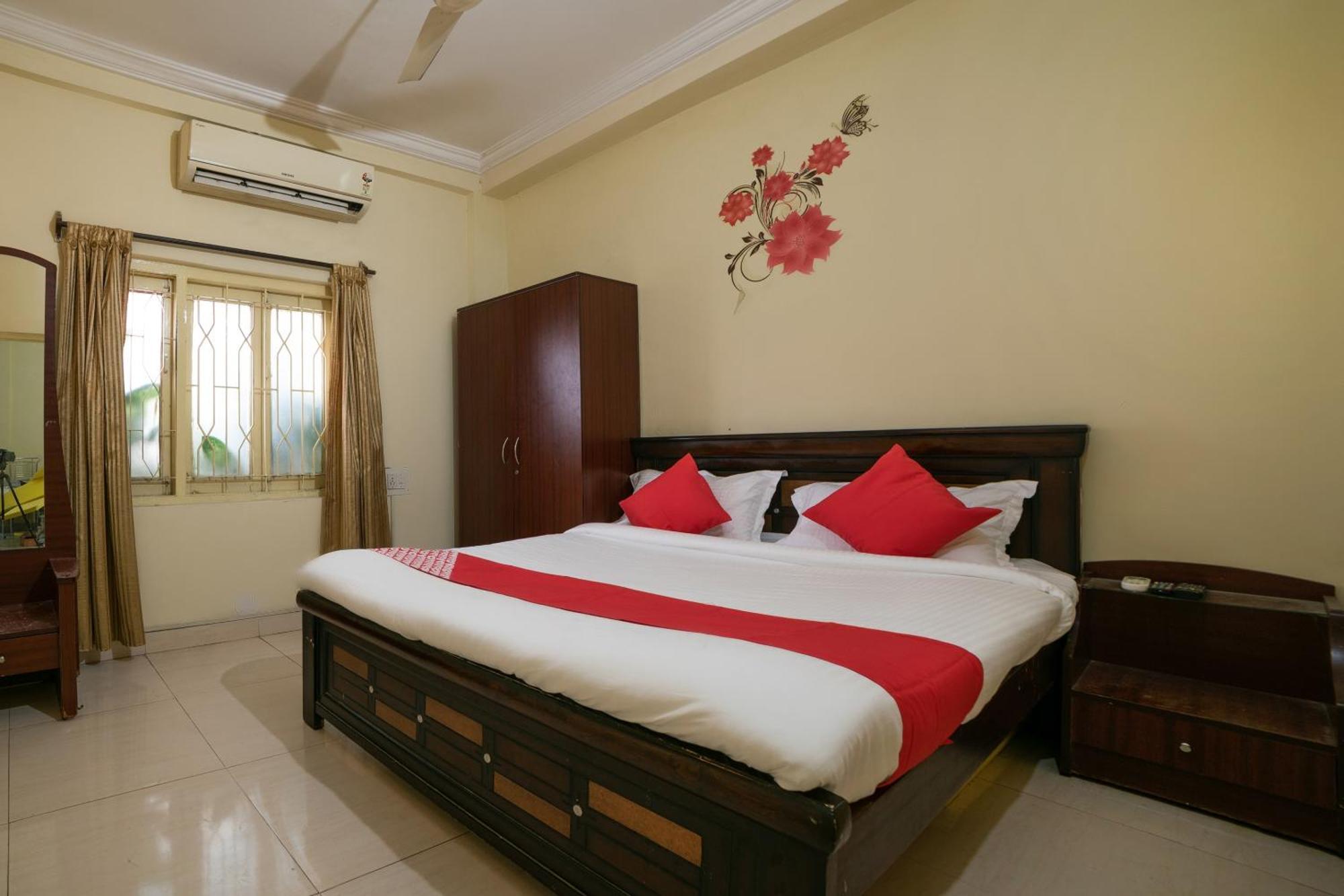 OYO 65225 Hotel RK View Hyderabad Exterior foto